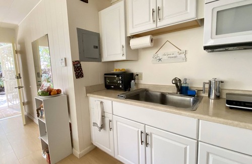 Ewa Beach Cottage | Charming 2-bedroom cottage in enjoyable Ewa Beach with WiFi, AC
