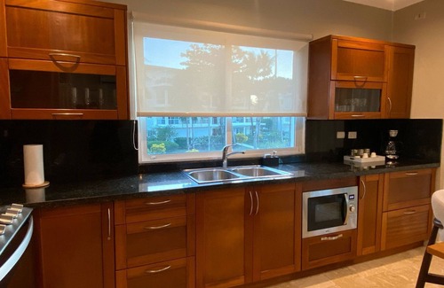 El Limon Condo | Charming 2-bedroom condo on the beach in El Limón with AC, WiFi, and Pool.