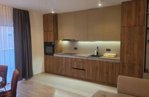 Tuzla House | Charming 2-bedroom house in marvelous Tuzla Grad with AC