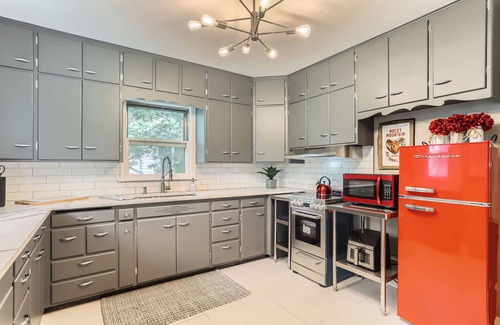 Longmont House | Charming 2-bedroom near downtown Longmont with AC Fully Remodeled