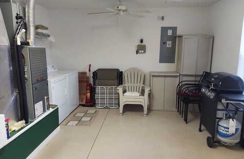 Sabal Chase Villa | Charming 2-bedroom villa in The Villages 2.5 miles to Lake Sumter Landing!