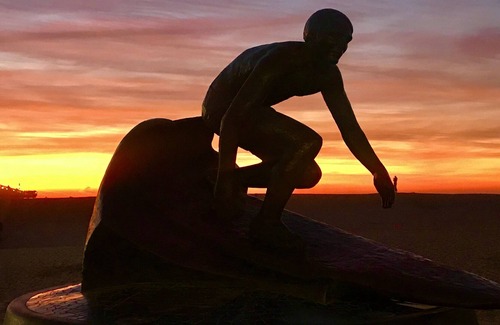 Hermosa Beach Cottage | Charming 2bd,2ba beach cottage steps from the sand