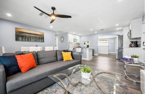 Redevelopment Area House | Charming 2BD Waterfront Home in Naples