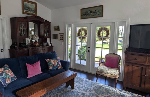 Fernandina Beach Cottage | Charming 2bdrm cottage in beautiful & historic Fernandina Beach on Amelia Island