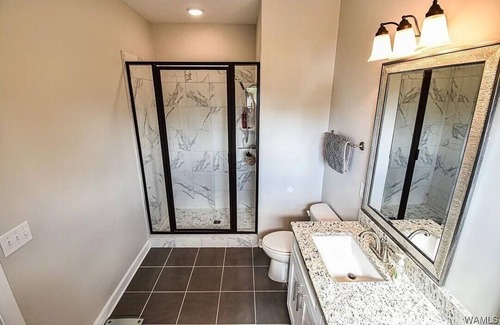 Tuscaloosa Condo | Charming 2BR/2BA condo in Downtown Tuscaloosa with gated parking.