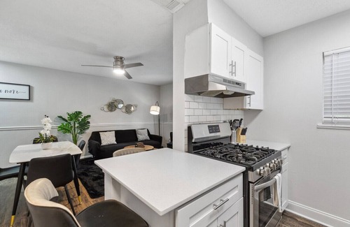 Shannon Apartment | Charming 2BR Duplex 15 Min to BHM!