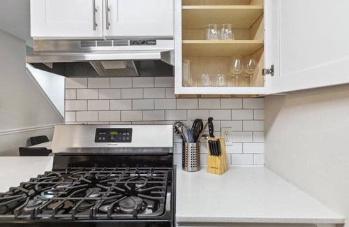 Shannon Apartment | Charming 2BR Duplex 15 Min to BHM!