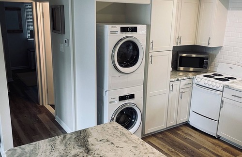 Stone Harbor Cottage | Charming 2BR Front Cottage ~Pets Considered ~Pool