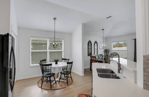 Doctors Inlet House | Charming 3-bedroom house with WiFi, AC in wonderful Green Cove Springs