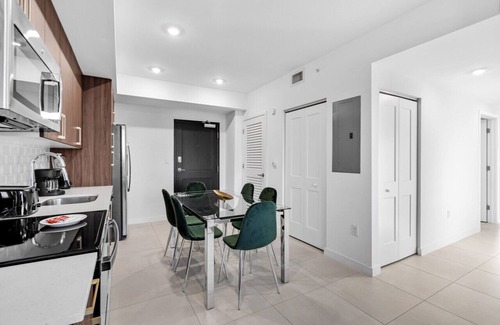 Overtown Apartment | Charming 3-Bed Mins from Brickell W/Free Parking