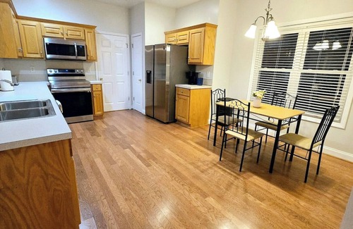 South Salisbury House | Charming 3-bedroom house with AC in Granite Quarry