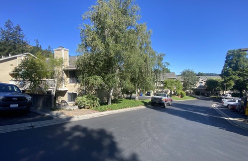 Scotts Valley House | Charming 3-bedroom townhome in Scotts Valley with AC, WiFi and a pool