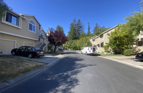 Scotts Valley House | Charming 3-bedroom townhome in Scotts Valley with AC, WiFi and a pool