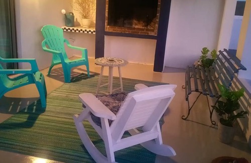 St. Helena Bay House | Charming 3-bedroom house in marvelous Golden Mile with WiFi