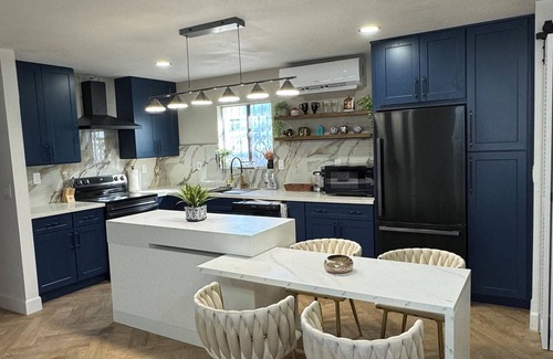 North Las Vegas Cottage | Charming 3-bedroom cottage in fantastic Las Vegas with Pool