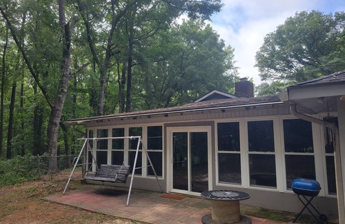 Midland House | Charming 3-bedroom house secluded on 2 acers, but close to everything.