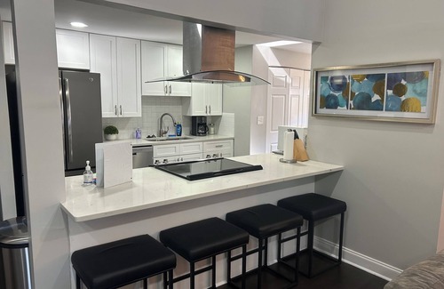 Norcross House | Charming 3-bedroom house with AC, WiFi in peaceful Norcross