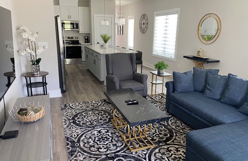 Durham House | Charming 3-bedroom house in Durham with WiFi and AC