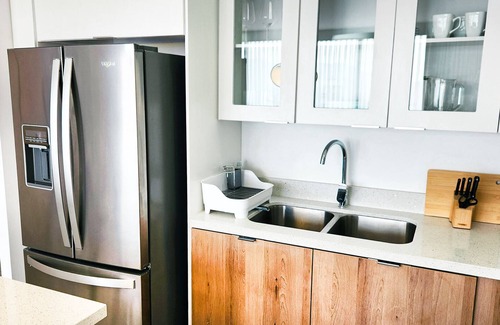 San Salvador Condo | Charming 3-bedroom condo with WiFi, AC in amazing view