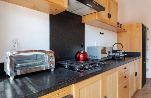 Tepoztlan Villa | Charming 3-bedroom Villa in Tepoztlán with WiFi - Casa Aluna - Oasis in Mountain