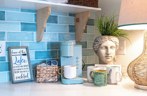 Ten Mile Cottage | Charming 3-beds with loft in peaceful cove on Watts Bar Lake! Bring your boat!