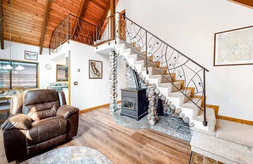 Pla-Vada Woodlands House | Charming 3BR Cabin Near 3 Ski Resorts