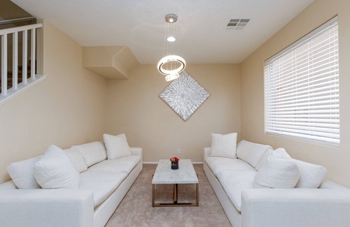 Las Vegas House | Charming 4-bedroom house with AC and WiFi in wonderful Las Vegas