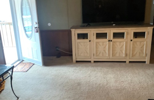 Jachin House | Charming 4-bedroom mobile home with AC and WiFi in delightful Butler