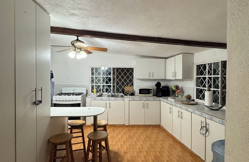 El Palmar House | Charming 4-bedroom house with pool and rancho 1 hour from the city