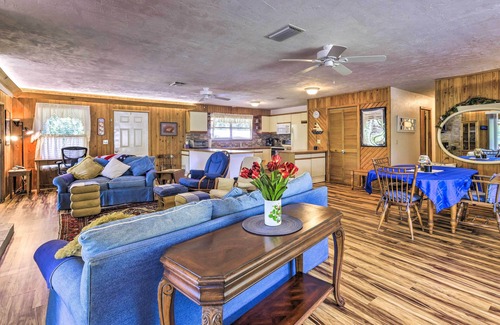 Bell Cabin | Charming Abode w/Dock on the Suwannee River
