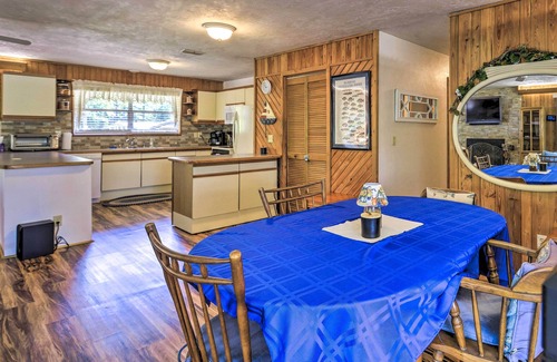 Bell Cabin | Charming Abode w/Dock on the Suwannee River