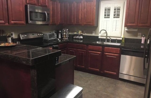 Madisonville House | Charming and Cozy lakefront townhome near historic Madisonville. Pet friendly!