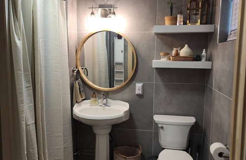 Near South Cottage | Charming and quiet queen suite hidden in near south neighborhood in Lincoln.