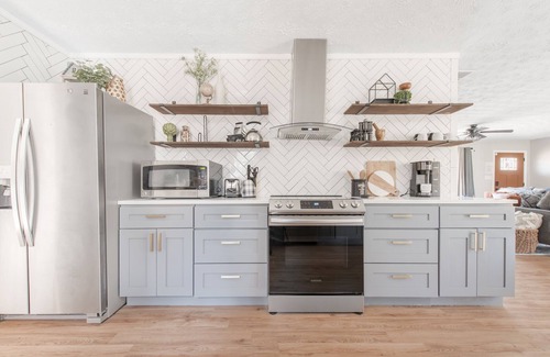 Jonesboro House | Charming and Spacious Home Great for Group Getaway