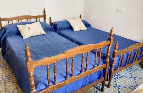 Albunol Apartment | Charming Apartment in Albuñol, 90 m², Near Amenities