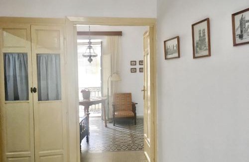 Albunol Apartment | Charming Apartment in Albuñol, 90 m², Near Amenities