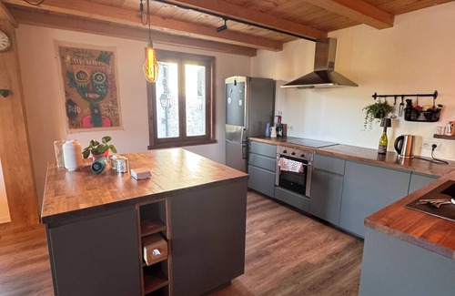 Chanaz Apartment | Charming apartment with swimming pool - Au Fort à Chanaz, 4 Pers.