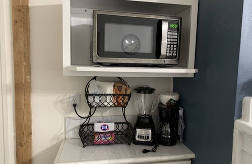 Davenport Apartment | Charming Apartment4 in Historic Davenport Mansion