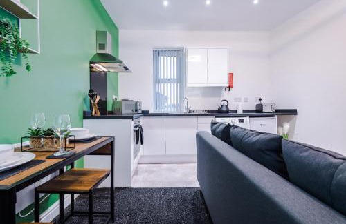 Anfield Apartment | Charming Apartments - Rocky Ln Chambers Flat 3