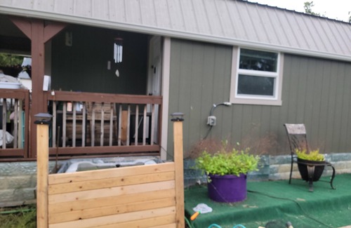 Kenton Bed & Breakfast | Charming B&B with WiFi and AC in Tranquil Kenton