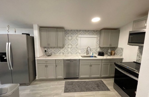 Clearwater Beach Cottage | Charming Beach Cottage just steps away from Beautiful Clearwater Beach!