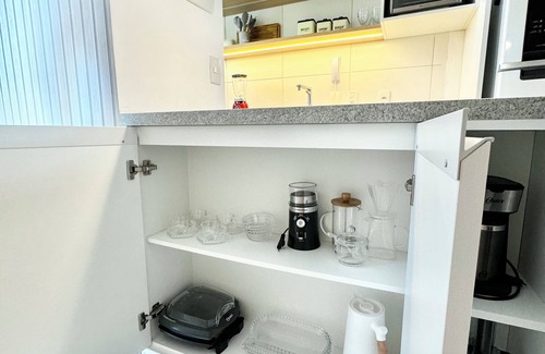 Ilha do Leite Apartment | Charming 1-bedroom apartment in Enchanting Ilha do Leite Recife with WiFi, AC