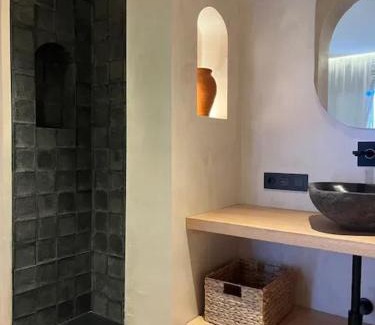 Tarifa House | Charming Bungalow in Tarifa with Garden