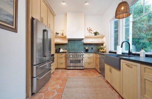 San Juan Capistrano Cottage | Charming cottage with WiFi and AC in tranquil San Juan Capistrano