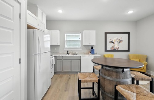 Fulton Cottage | Charming Coastal 1 Bedroom Cottage in Rockport, TX