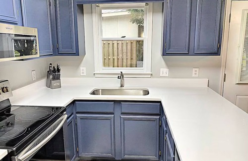 Kings Grant House | Charming Coastal Cottage Near Beach & Downtown