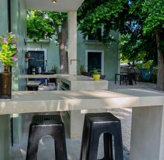 Chichen Itza - Valladolid Apartment | Charming colonial-style room in the heart of Valladolid