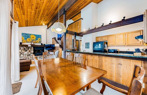 Ketchum Condo | Charming condo with mountain views, fireplace, hot tub & deck