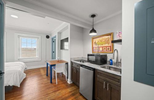 Conway House | Charming Conway Loft in Downtown Conway