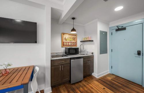 Conway House | Charming Conway Loft in Downtown Conway